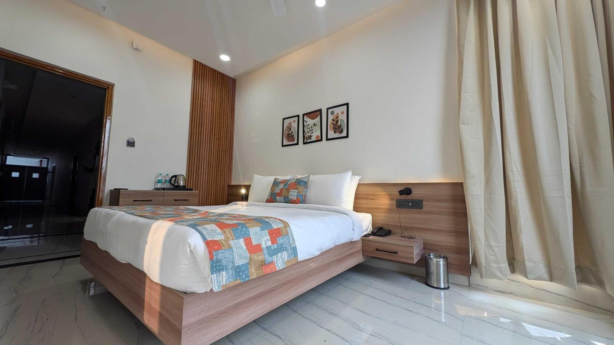Hotel O Vasu Palace Ayodhya Exteriér fotografie